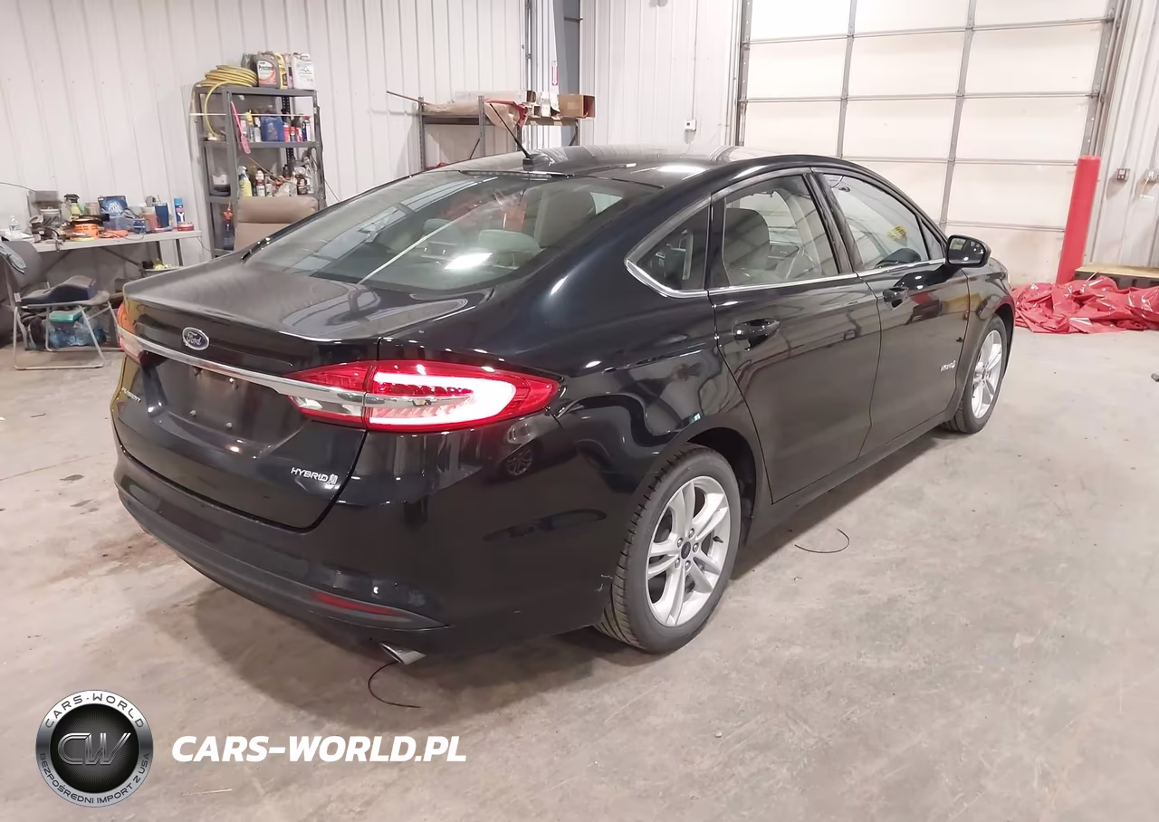 2018 Ford Fusion Hybrid S VIN:3FA6P0UU4JR122631 - 4