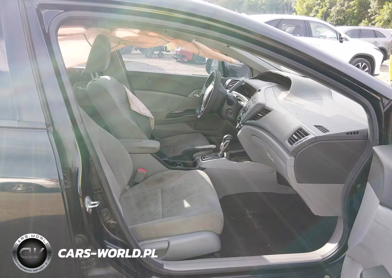 2012 Honda Civic Lx VIN:2HGFB2F5XCH564677 - 5