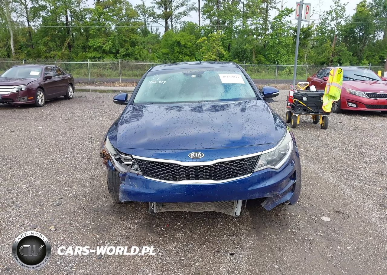 2017 Kia Optima Lx VIN:5XXGT4L38HG132419 - 12