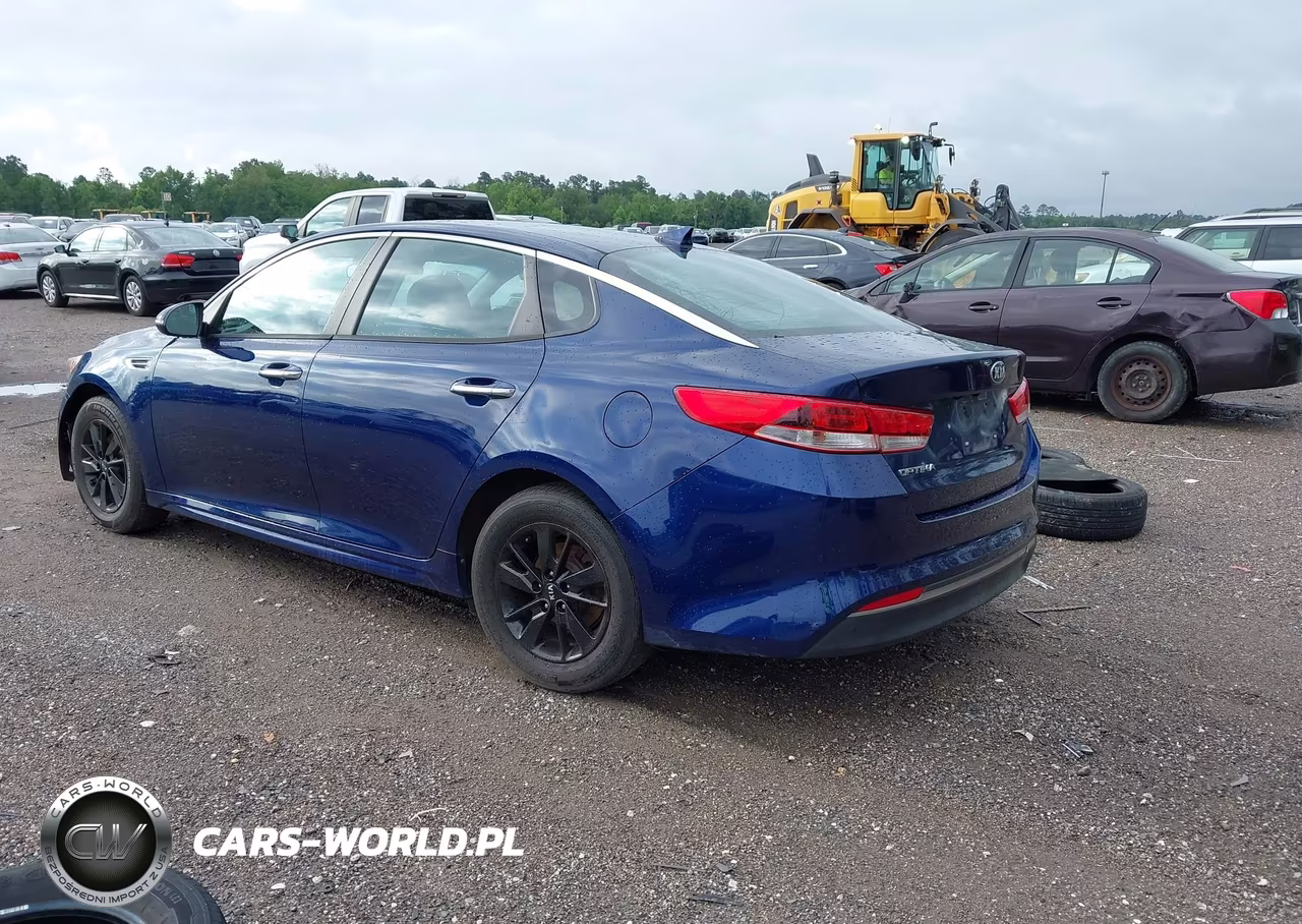 2017 Kia Optima Lx VIN:5XXGT4L38HG132419 - 3