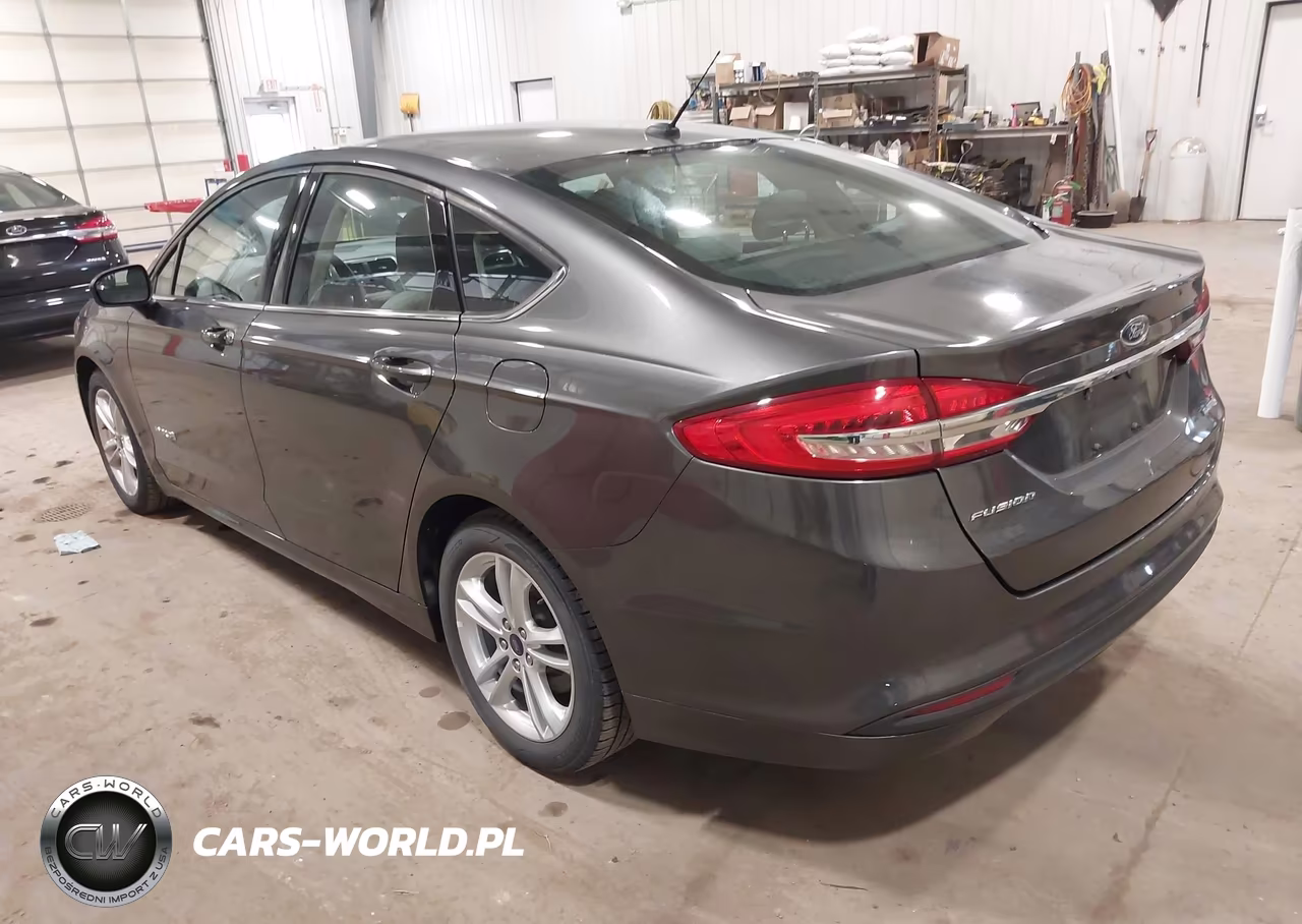 2018 Ford Fusion Hybrid S VIN:3FA6P0UUXJR122634 - 3