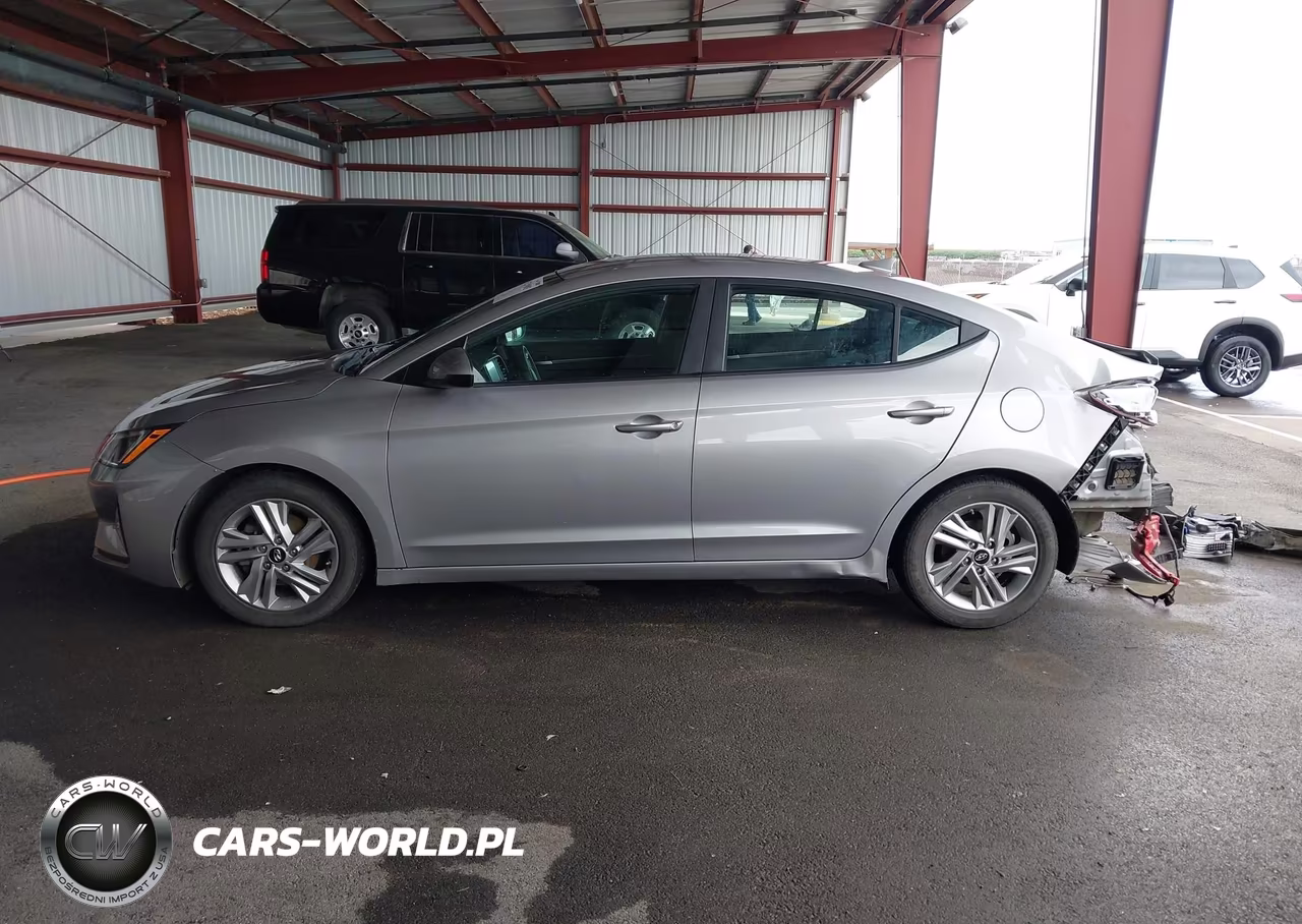 2020 Hyundai Elantra Sel VIN:5NPD84LF0LH577829 - 14