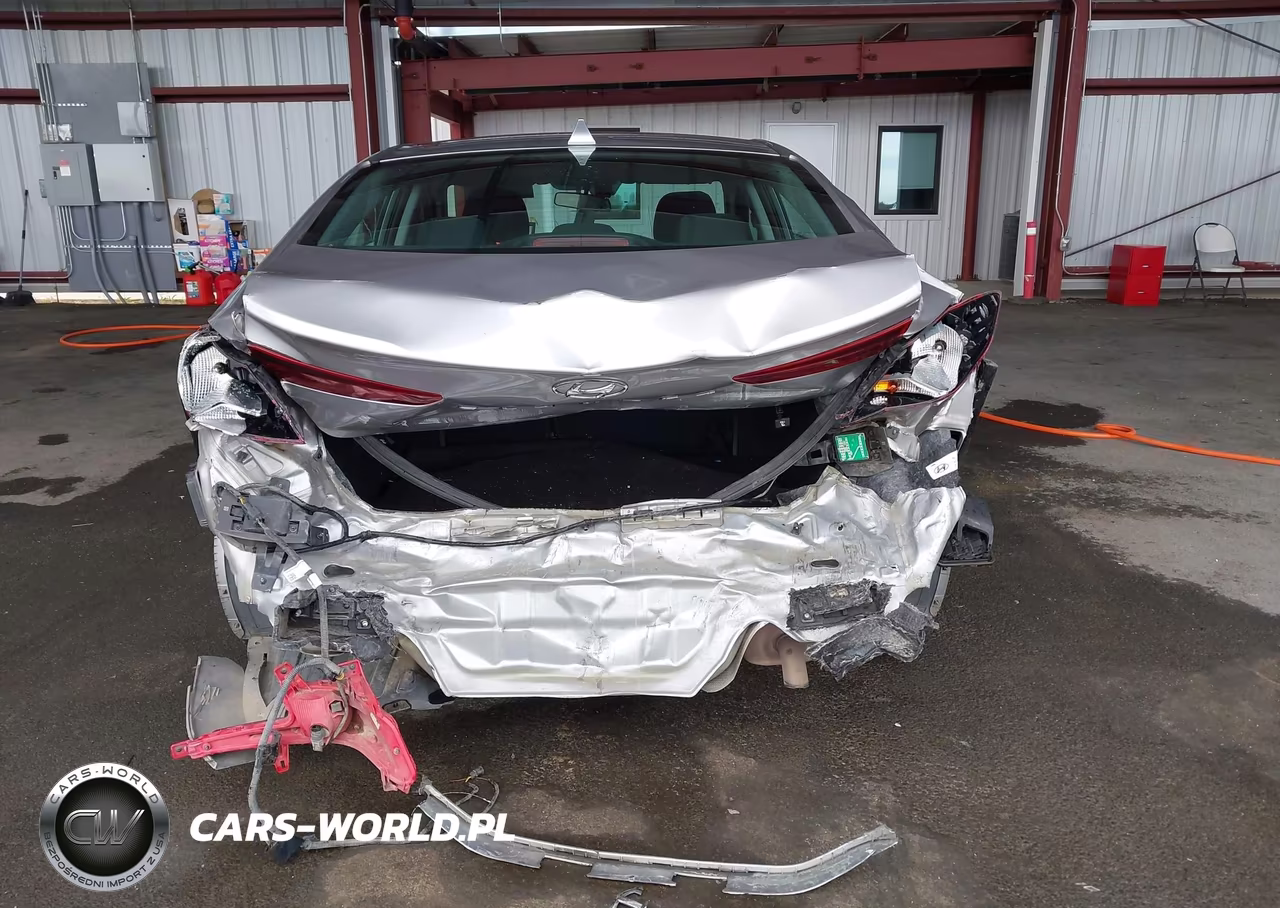 2020 Hyundai Elantra Sel VIN:5NPD84LF0LH577829 - 16
