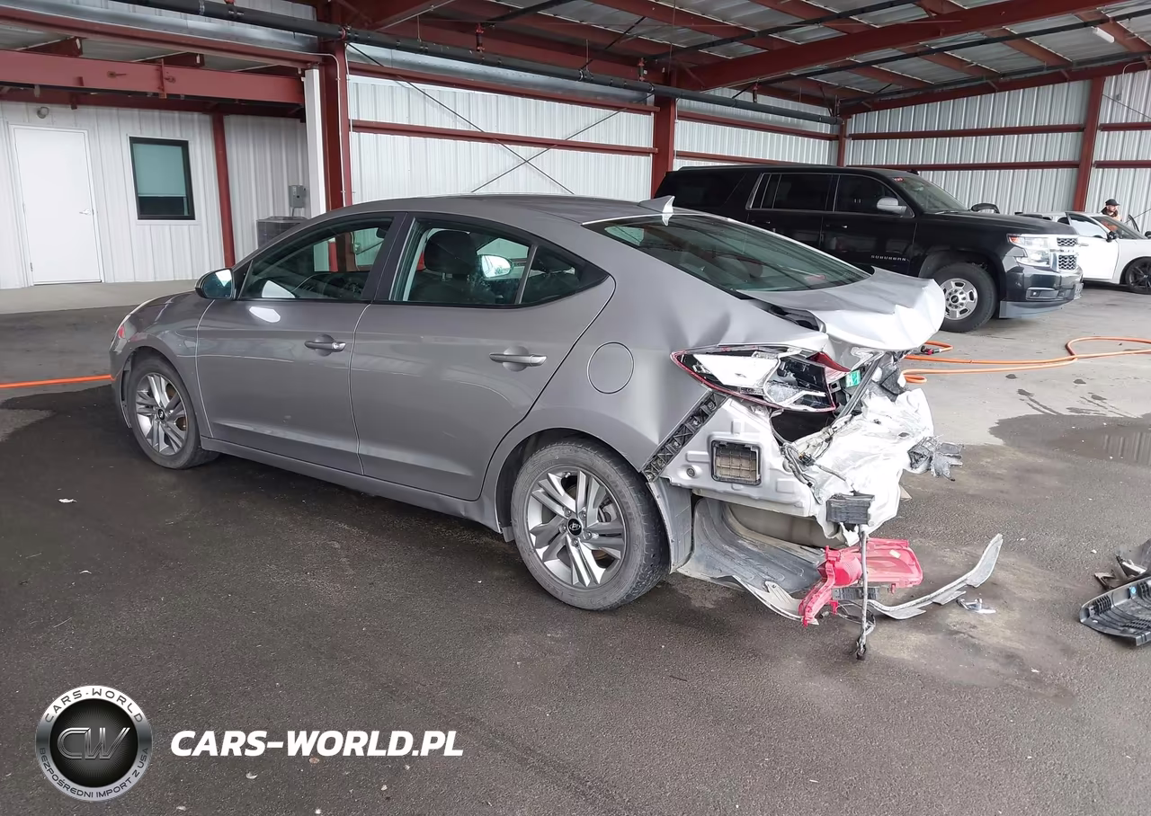 2020 Hyundai Elantra Sel VIN:5NPD84LF0LH577829 - 3