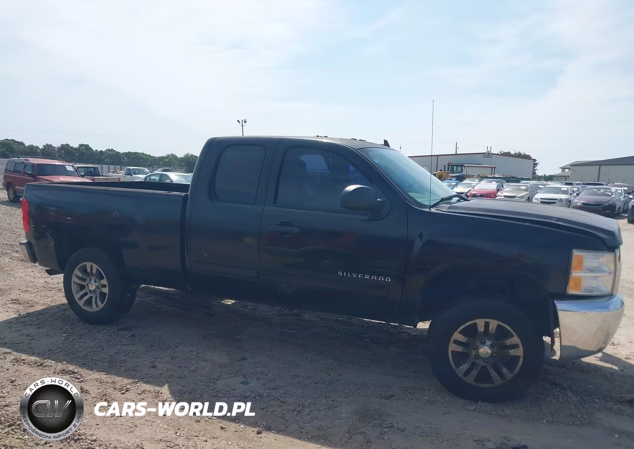 2012 Chevrolet Silverado 1500 Ls VIN:1GCRCREA6CZ347952 - 13