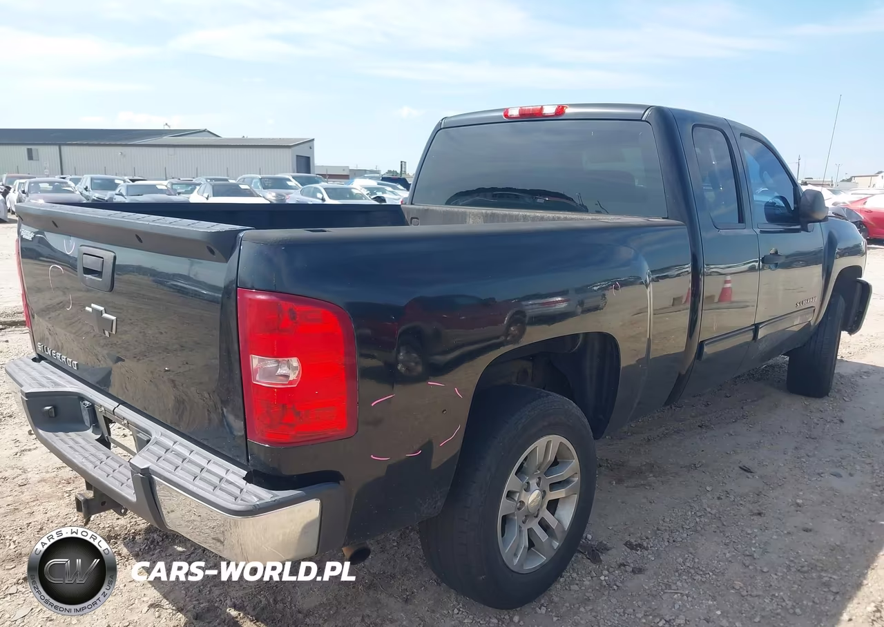 2012 Chevrolet Silverado 1500 Ls VIN:1GCRCREA6CZ347952 - 4