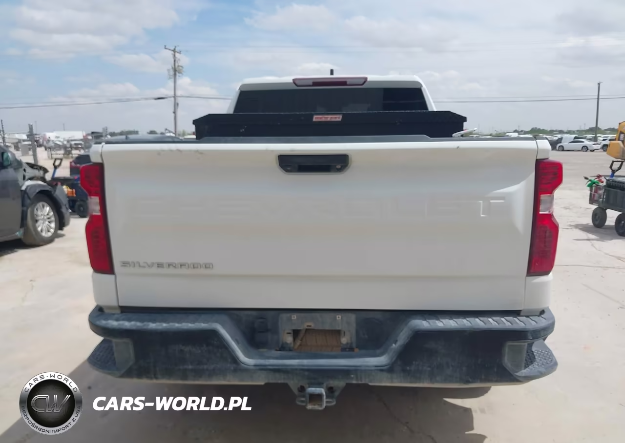 2023 Chevrolet Silverado 1500 VIN:1GCRDAED9PZ133827 - 16
