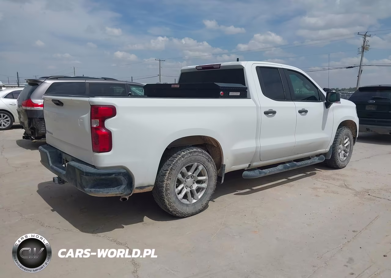 2023 Chevrolet Silverado 1500 VIN:1GCRDAED9PZ133827 - 4