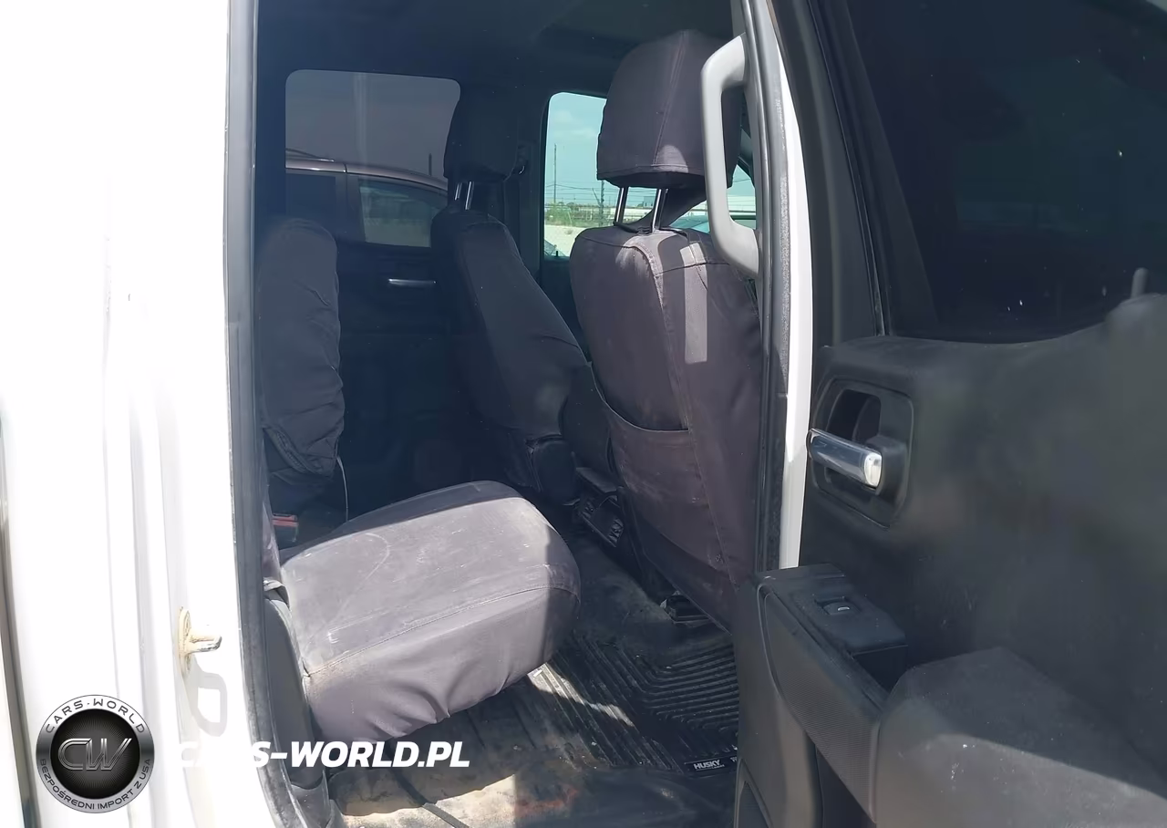 2023 Chevrolet Silverado 1500 VIN:1GCRDAED9PZ133827 - 8
