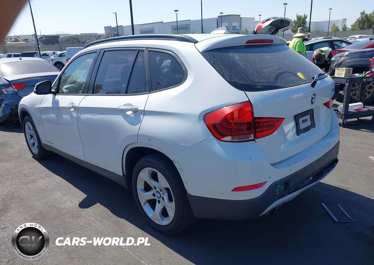 2013 BMW X1 Sdrive28I VIN:WBAVM1C53DVL64152 - 3