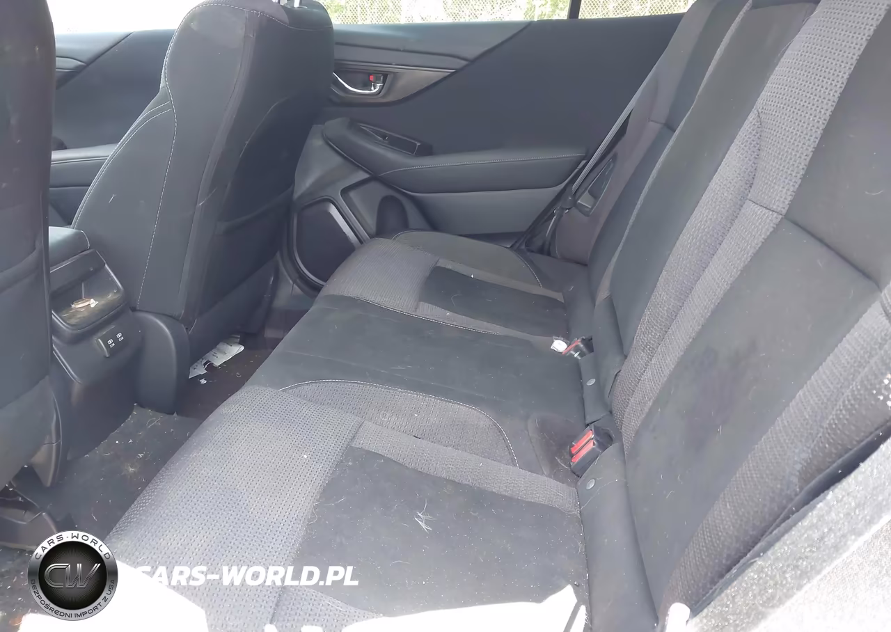 2020 Subaru Outback Premium VIN:4S4BTACC8L3155776 - 8