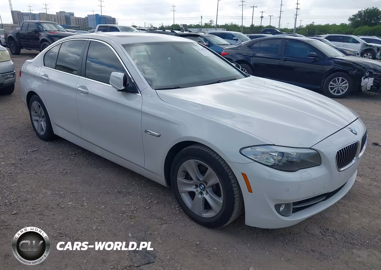 2012 BMW 528I
