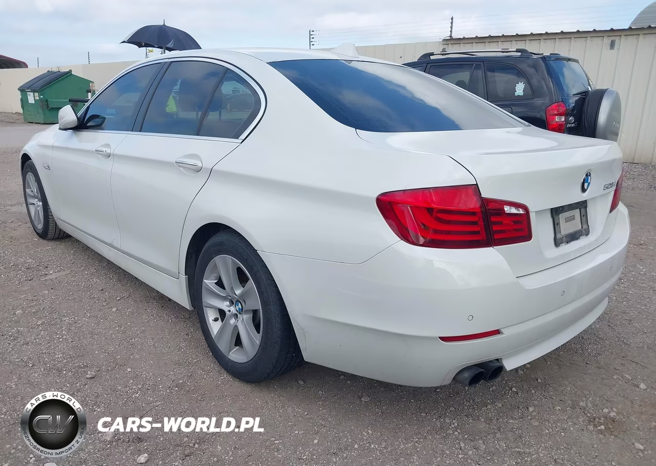 2012 BMW 528I VIN:WBAXG5C54CDY28125 - 3