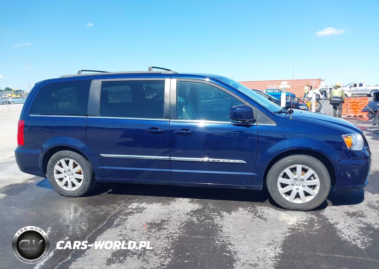 2014 Chrysler Town & Country Touring VIN:2C4RC1BG4ER398244 - 13