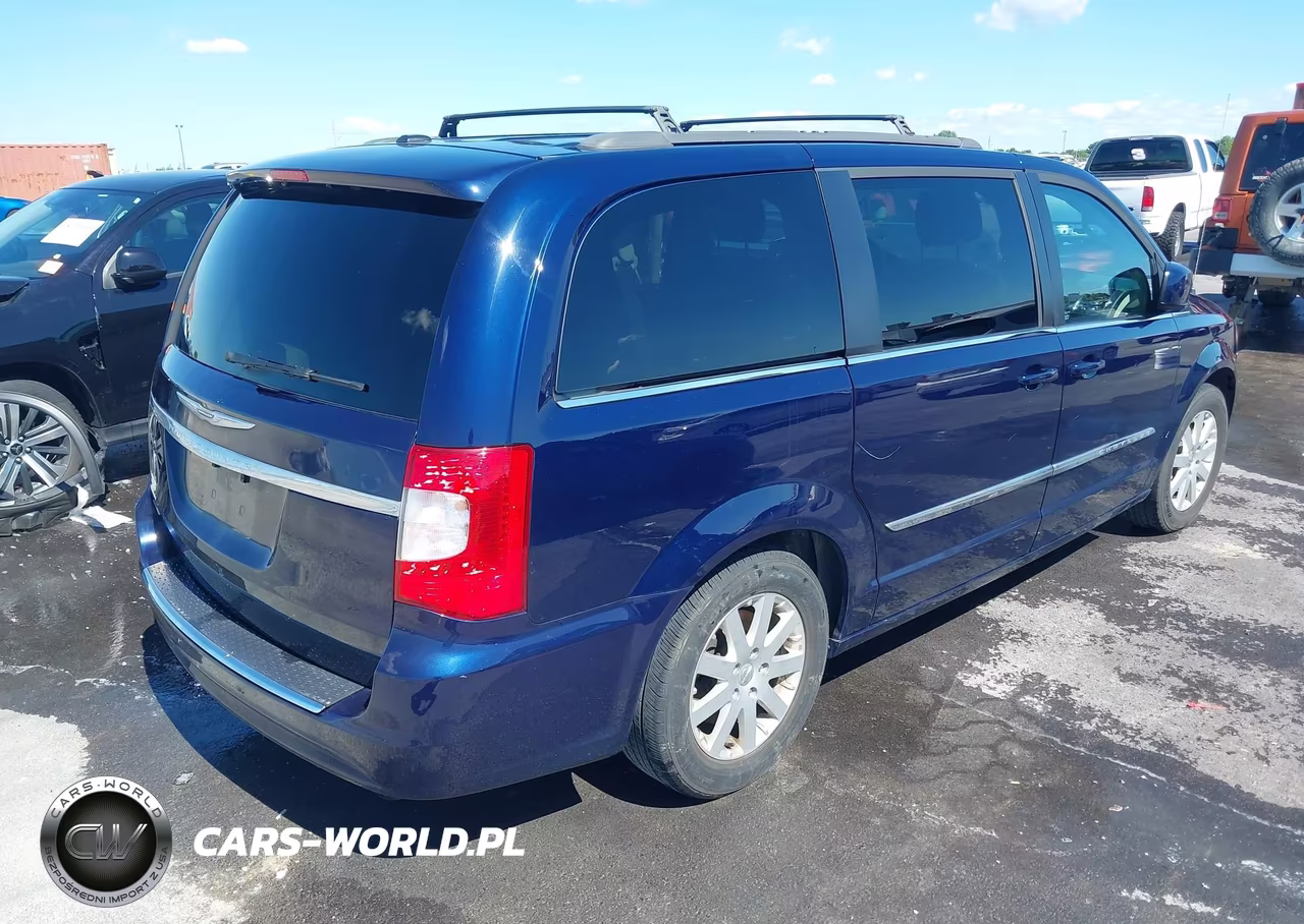 2014 Chrysler Town & Country Touring VIN:2C4RC1BG4ER398244 - 4