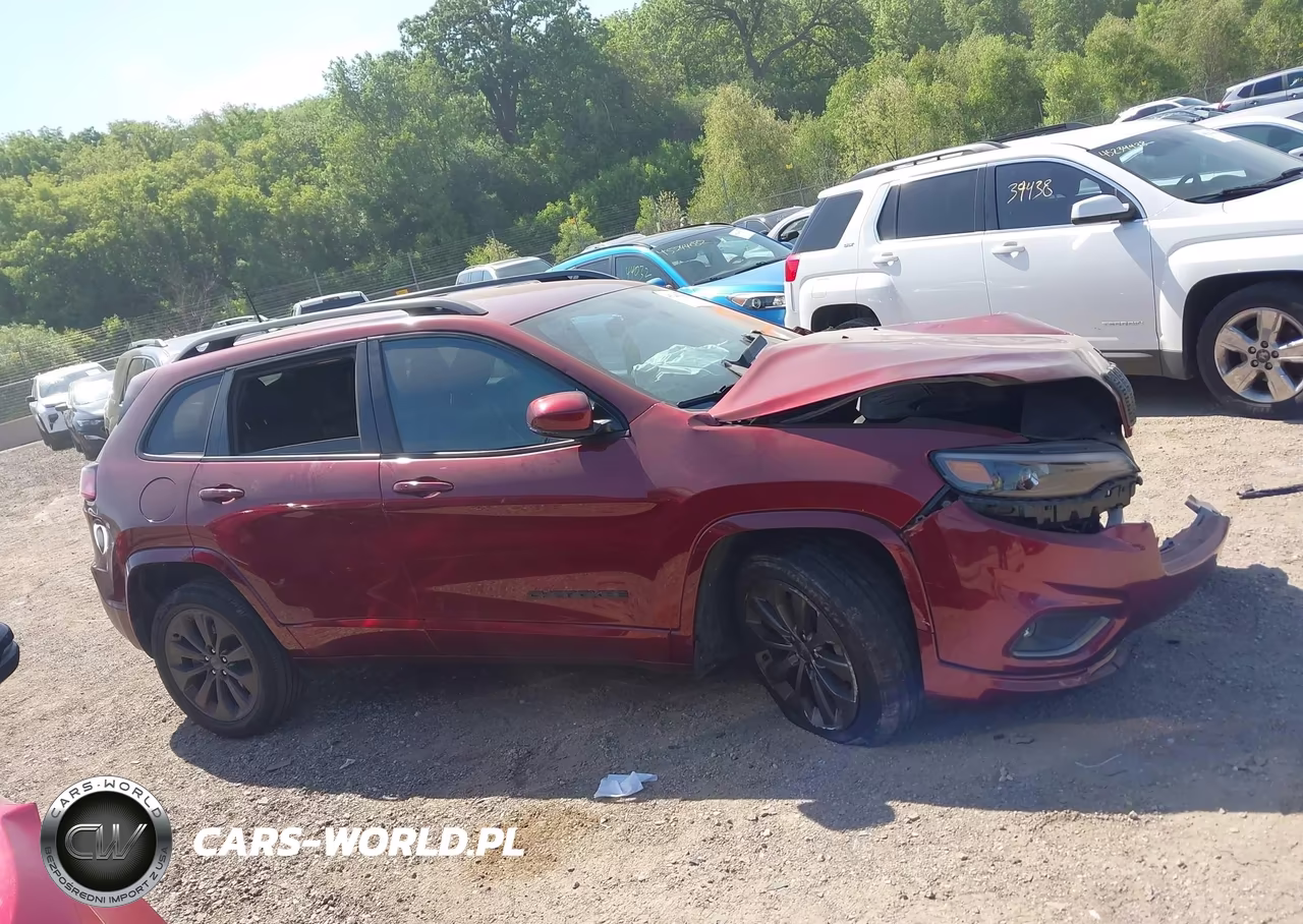 2019 Jeep Cherokee High Altitude 4X4 VIN:1C4PJMDX7KD354362 - 13