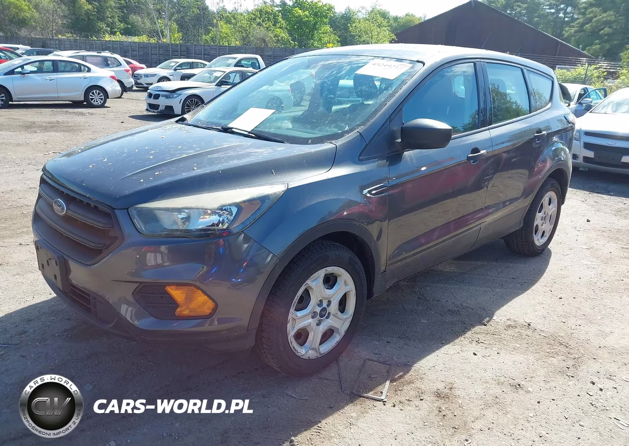 2018 Ford Escape S VIN:1FMCU0F78JUA32920 - 2