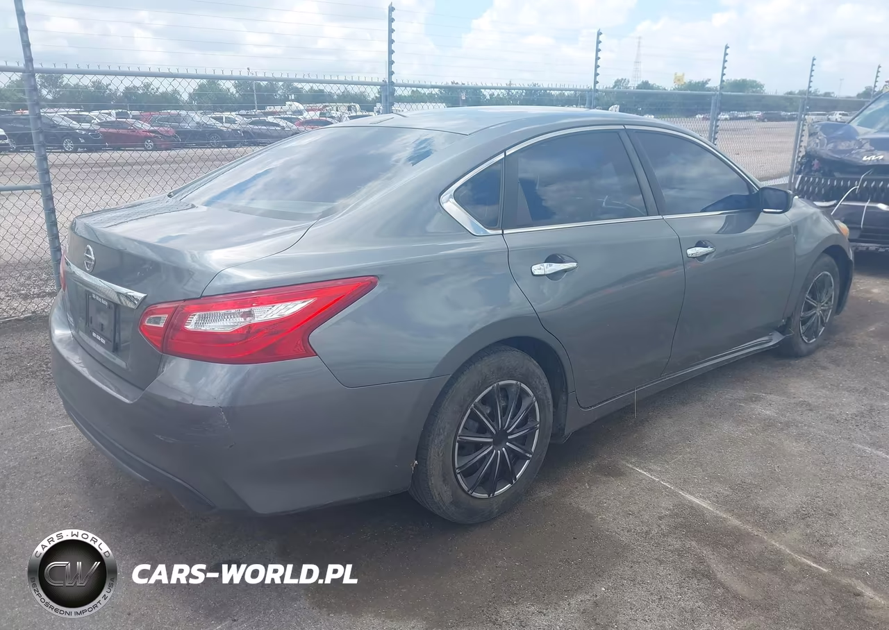 2016 Nissan Altima 2.5 VIN:1N4AL3AP7GC236961 - 4