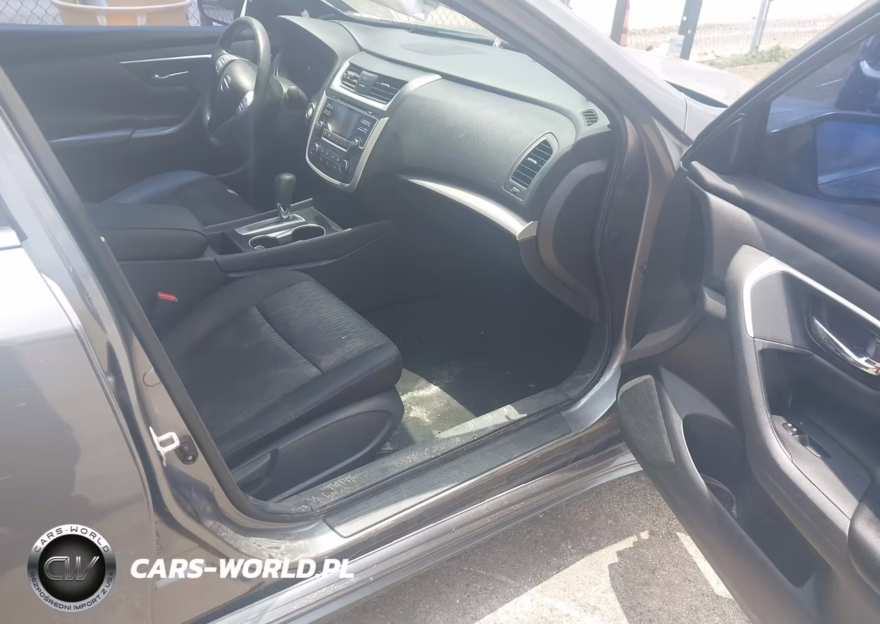 2016 Nissan Altima 2.5 VIN:1N4AL3AP7GC236961 - 5