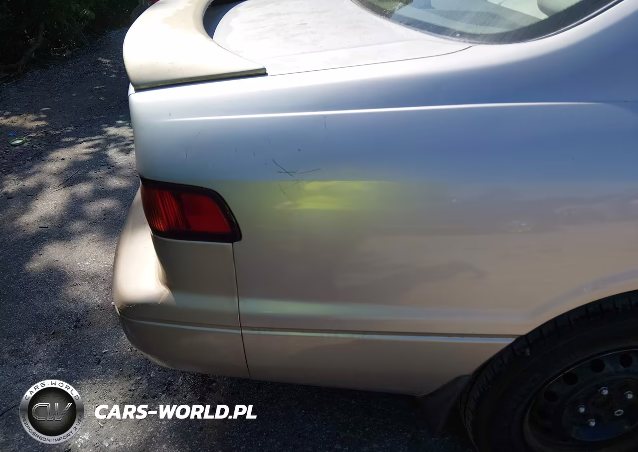1998 Toyota Camry Le VIN:4T1BG22K0WU334217 - 15