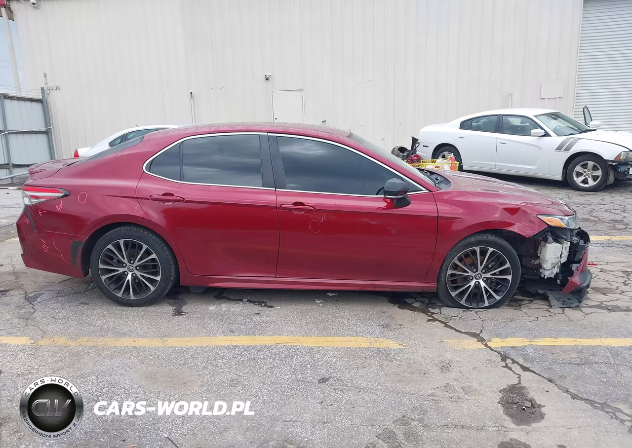 2018 Toyota Camry Se VIN:4T1B11HK7JU506397 - 13