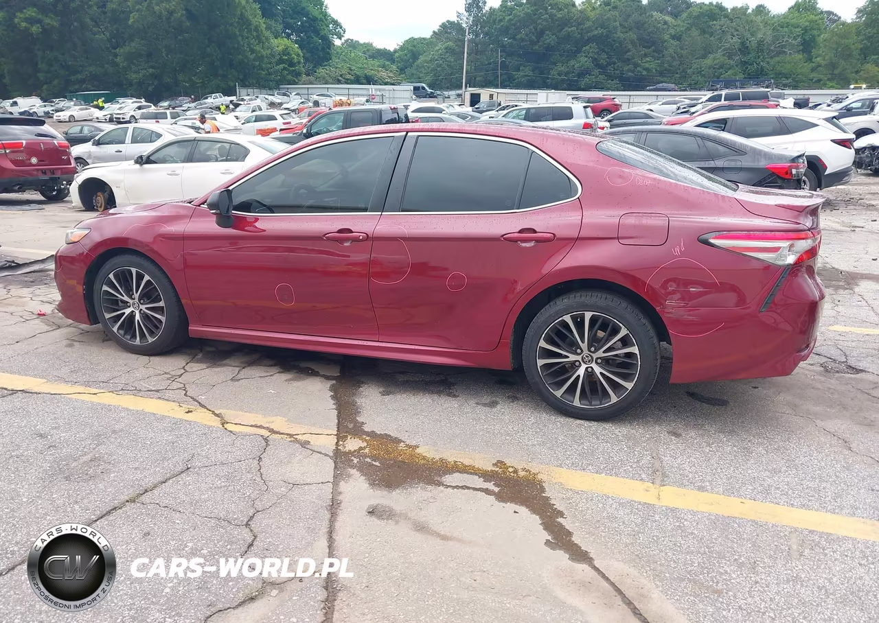 2018 Toyota Camry Se VIN:4T1B11HK7JU506397 - 3