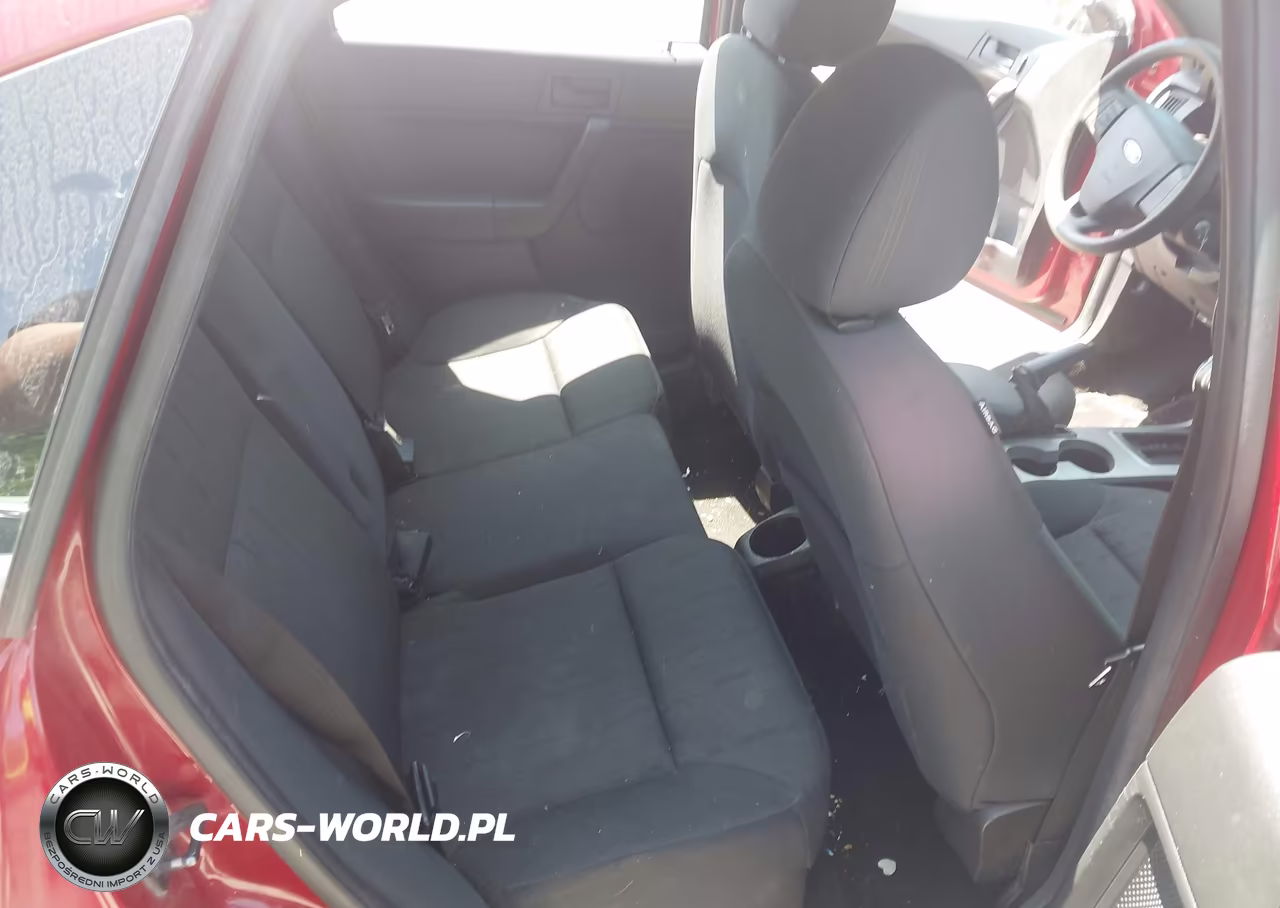 2010 Ford Focus Se VIN:1FAHP3FN6AW276531 - 8