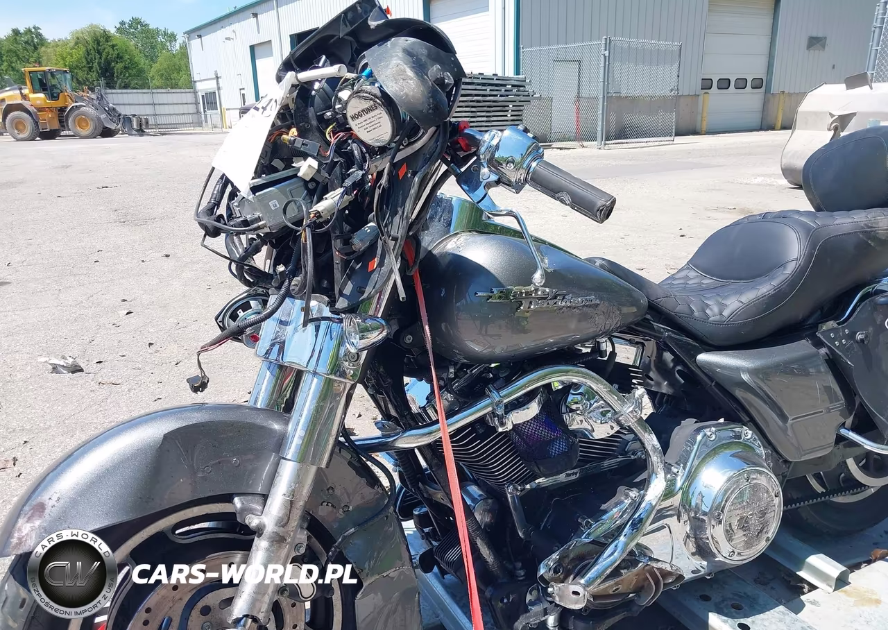 2007 Harley-Davidson Flhx VIN:1HD1KB4157Y709837 - 15