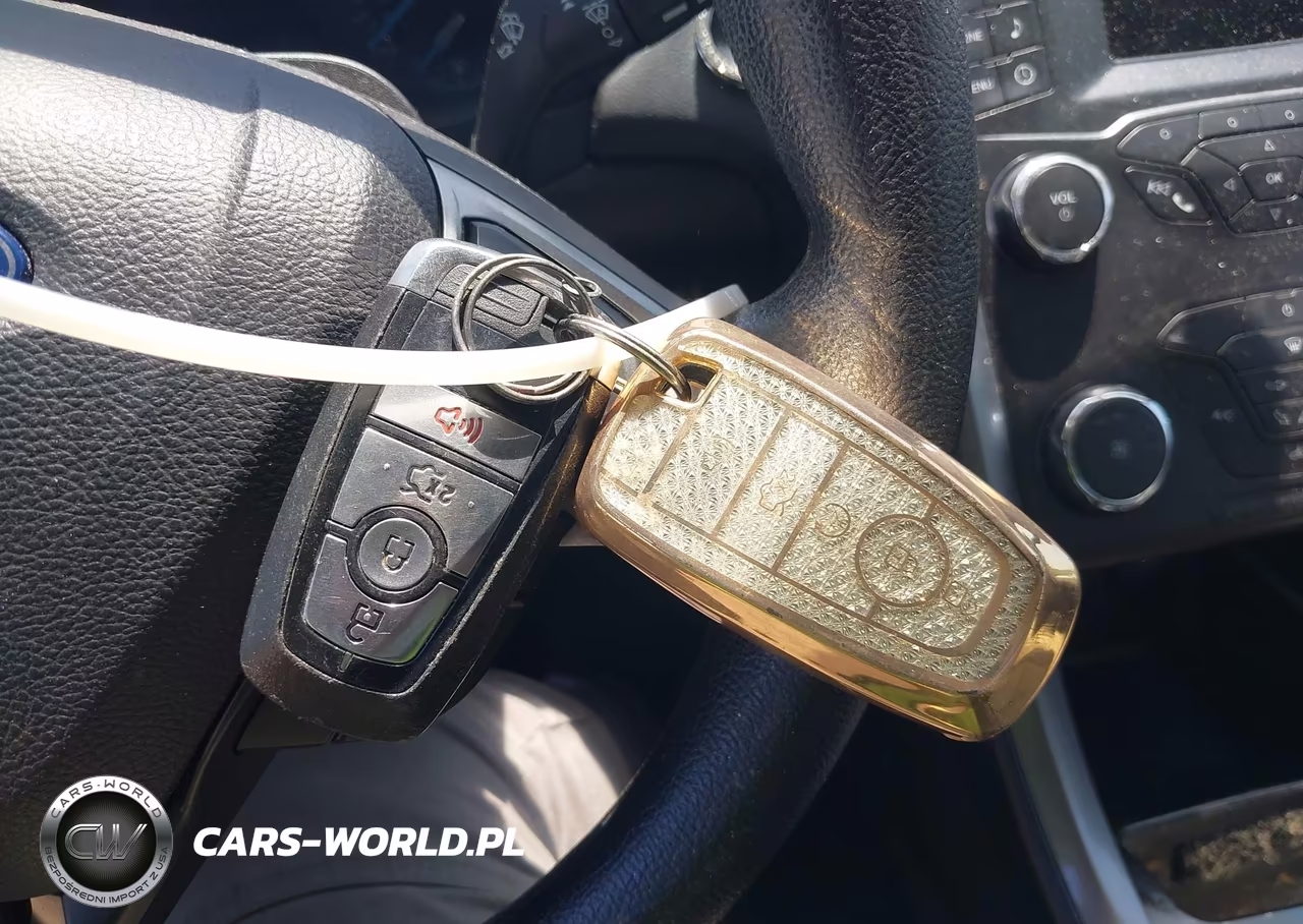 2019 Ford Fusion S VIN:3FA6P0G79KR211148 - 11