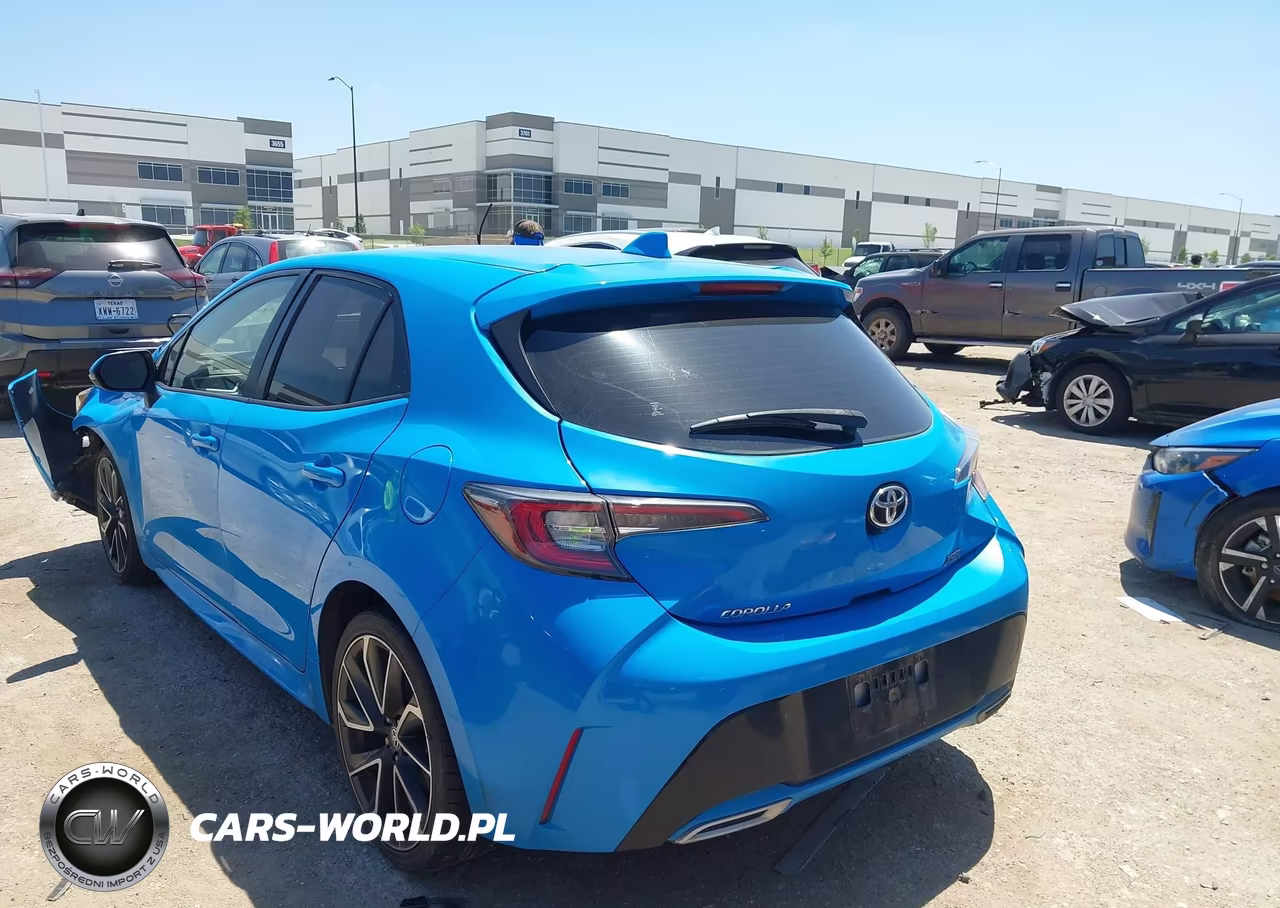 2022 Toyota Corolla Xse VIN:JTNC4MBE8N3160484 - 3