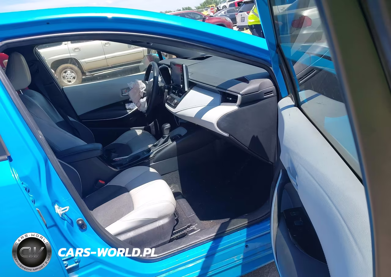 2022 Toyota Corolla Xse VIN:JTNC4MBE8N3160484 - 5