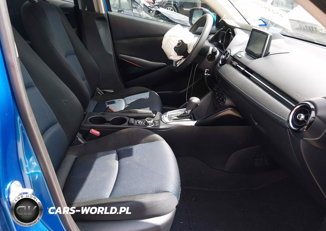 2017 Toyota Yaris Ia VIN:3MYDLBYV4HY154668 - 5