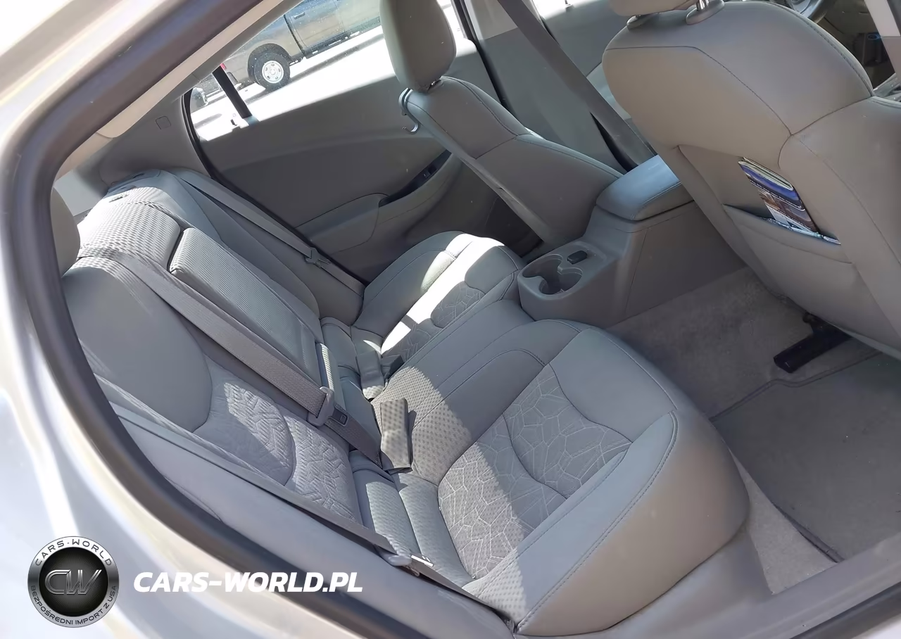 2017 Chevrolet Volt Lt VIN:1G1RA6S58HU136406 - 8