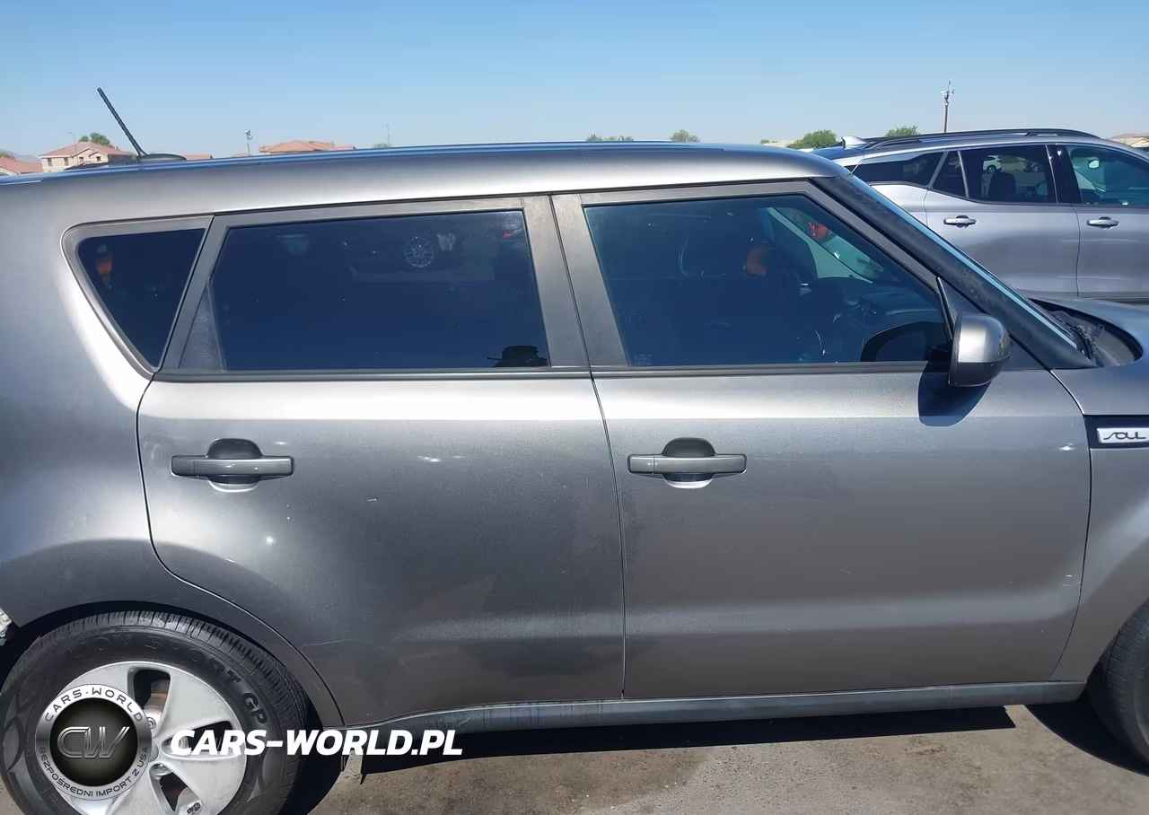 2016 Kia Soul VIN:KNDJN2A27G7375161 - 14