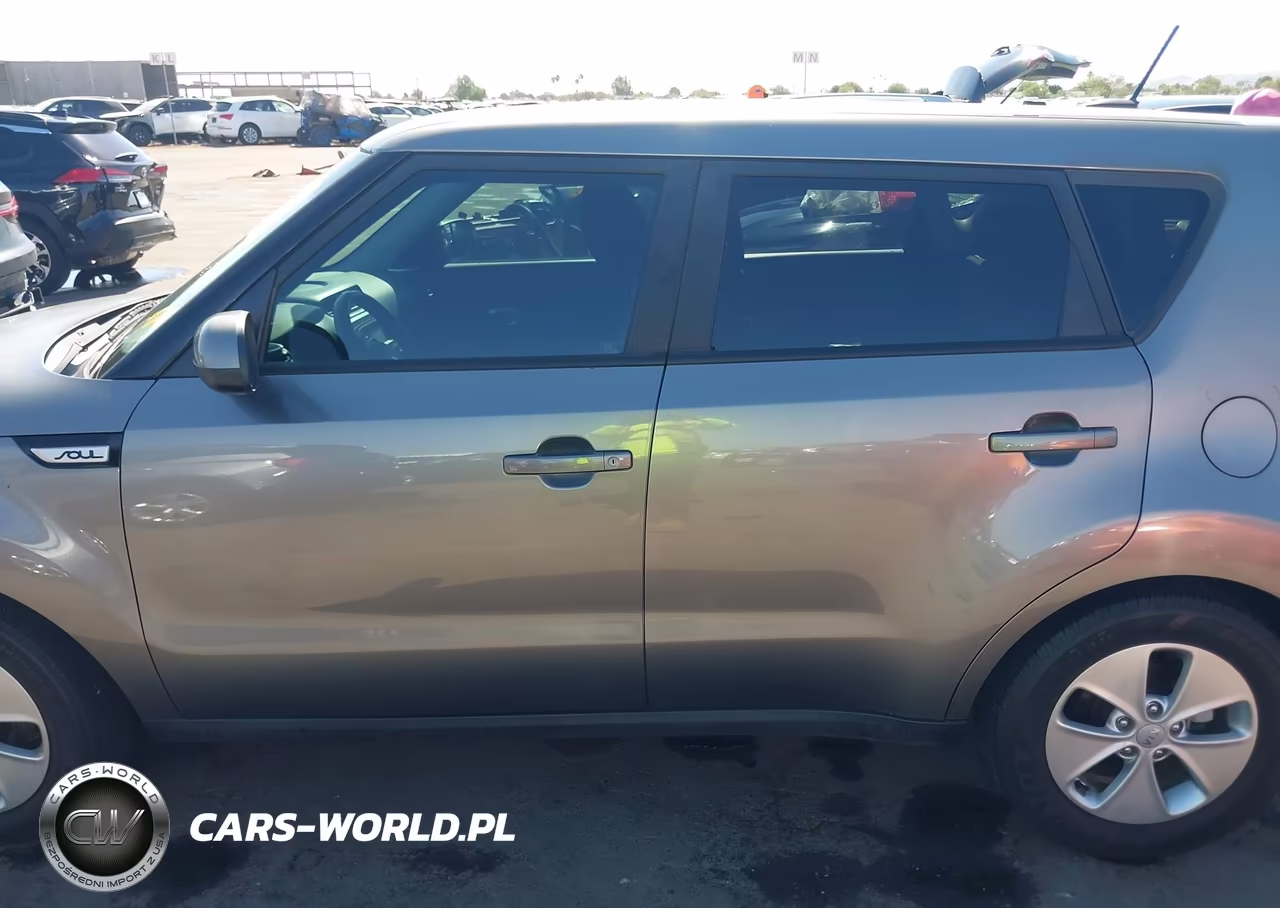 2016 Kia Soul VIN:KNDJN2A27G7375161 - 15