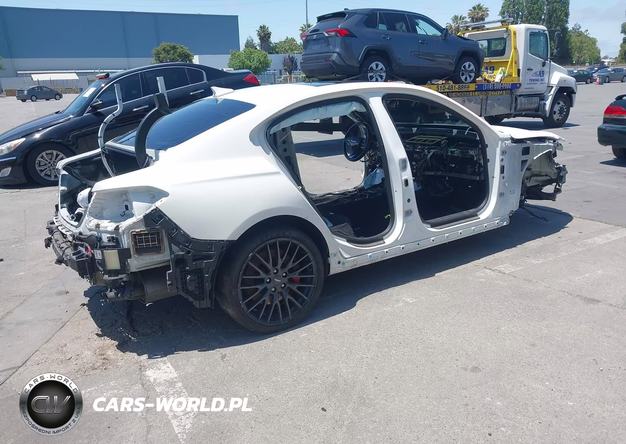 2022 Genesis G70 3.3T Rwd Launch Edition VIN:KMTG14TE2NU082213 - 4