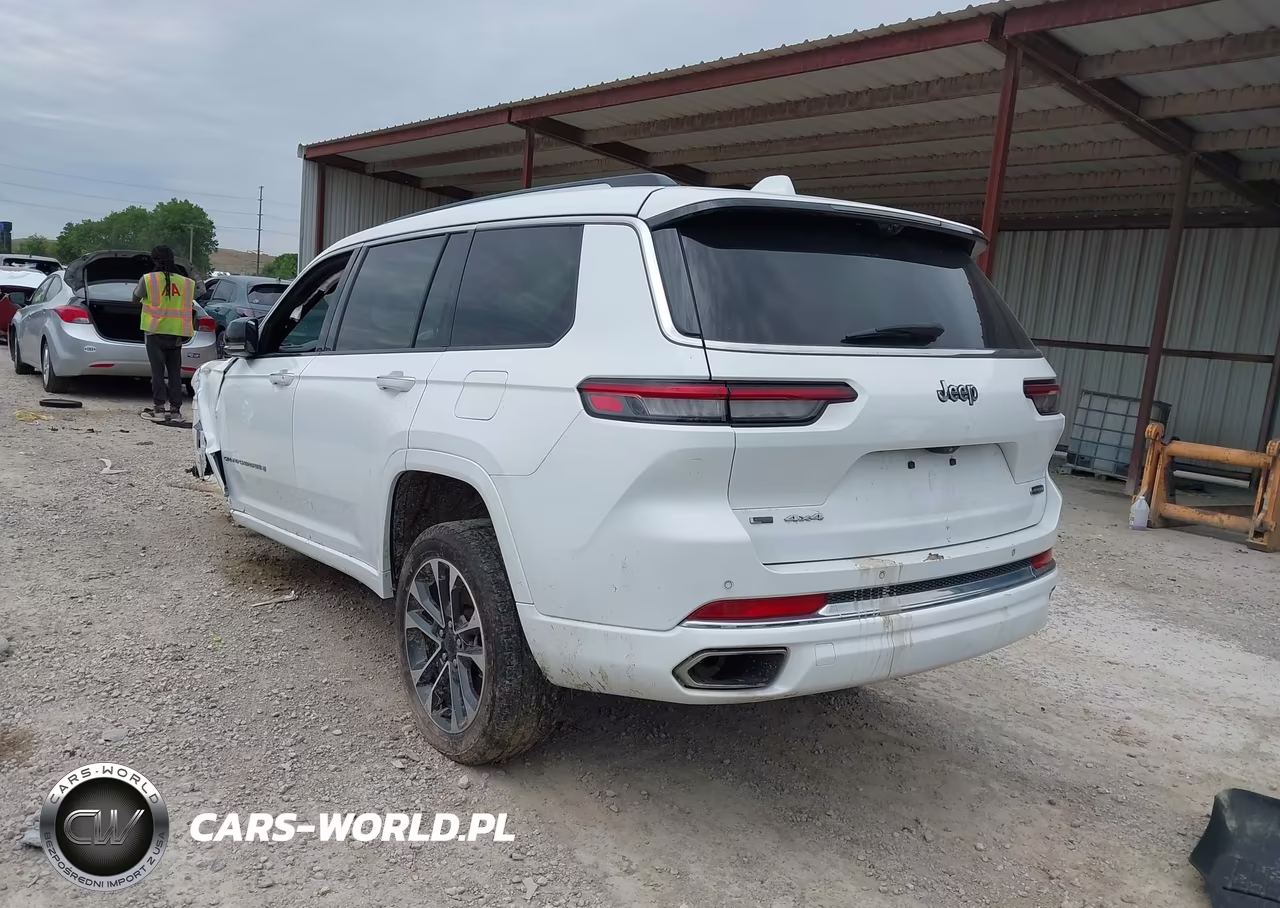 2021 Jeep Grand Cherokee L Overland 4X4 VIN:1C4RJKDG1M8129640 - 3