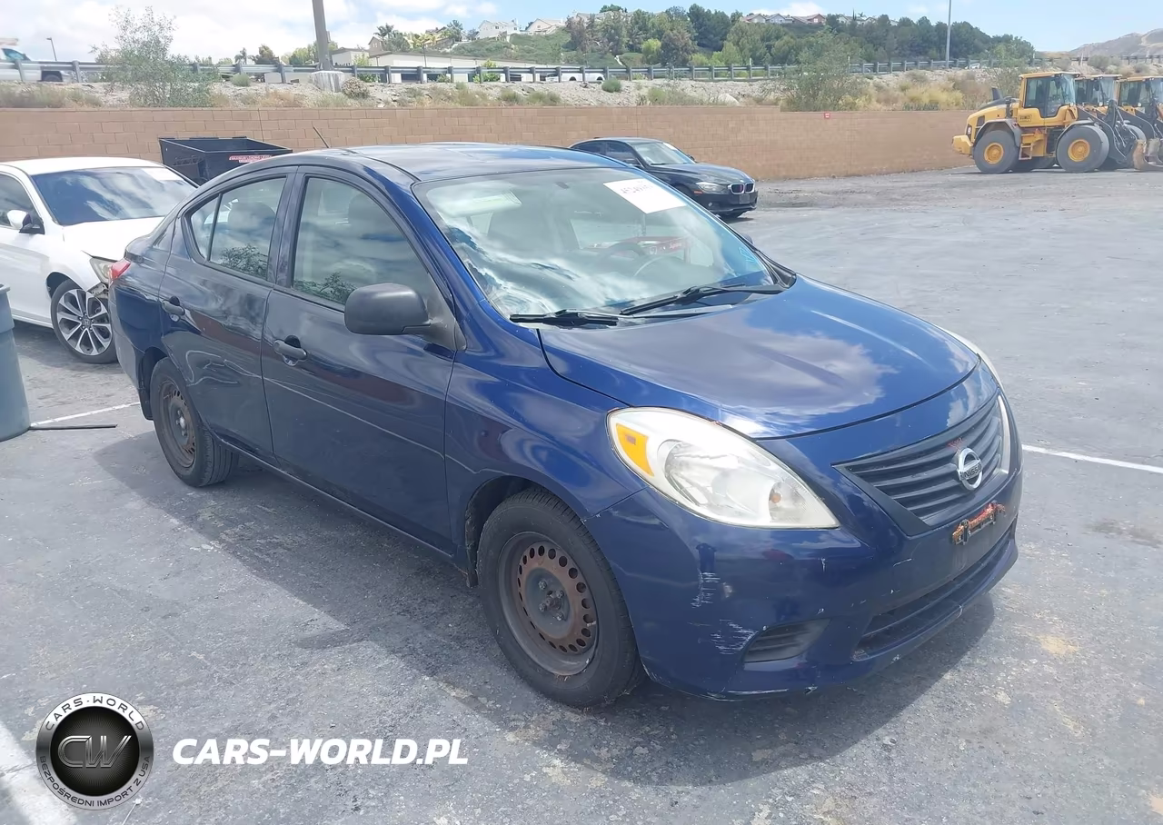 2013 Nissan Versa 1.6 S