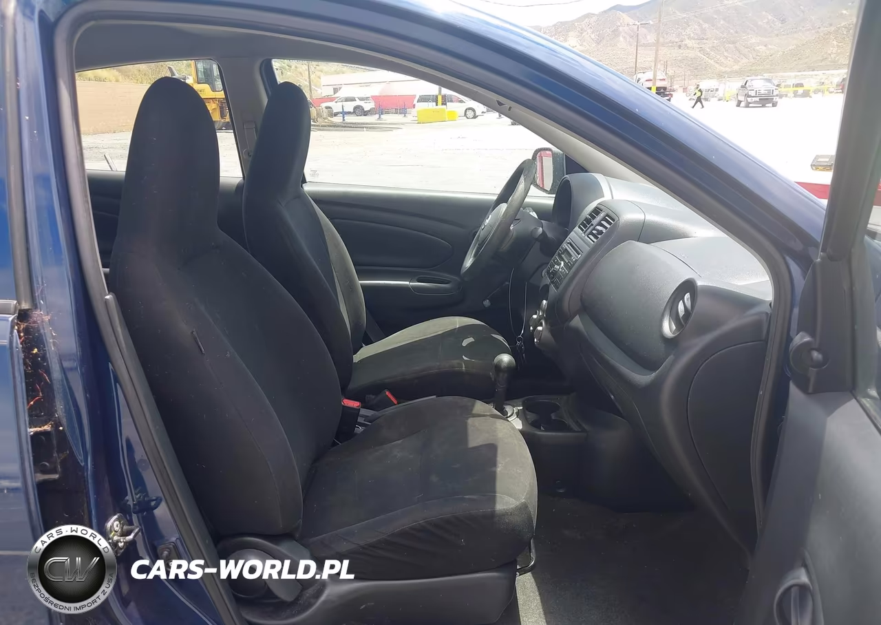 2013 Nissan Versa 1.6 S VIN:3N1CN7AP5DL821464 - 5