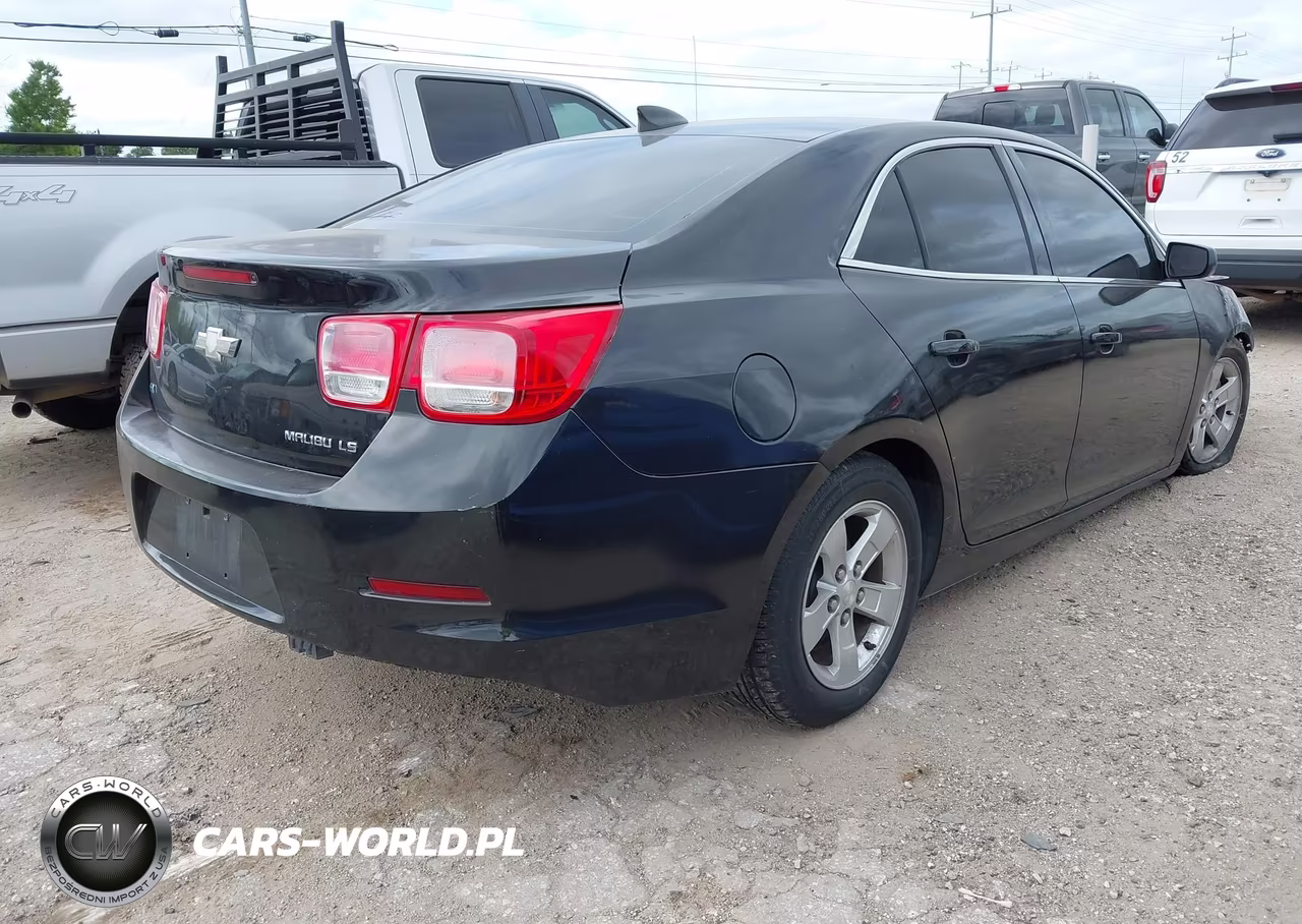 2015 Chevrolet Malibu Ls VIN:1G11B5SL1FF183099 - 4