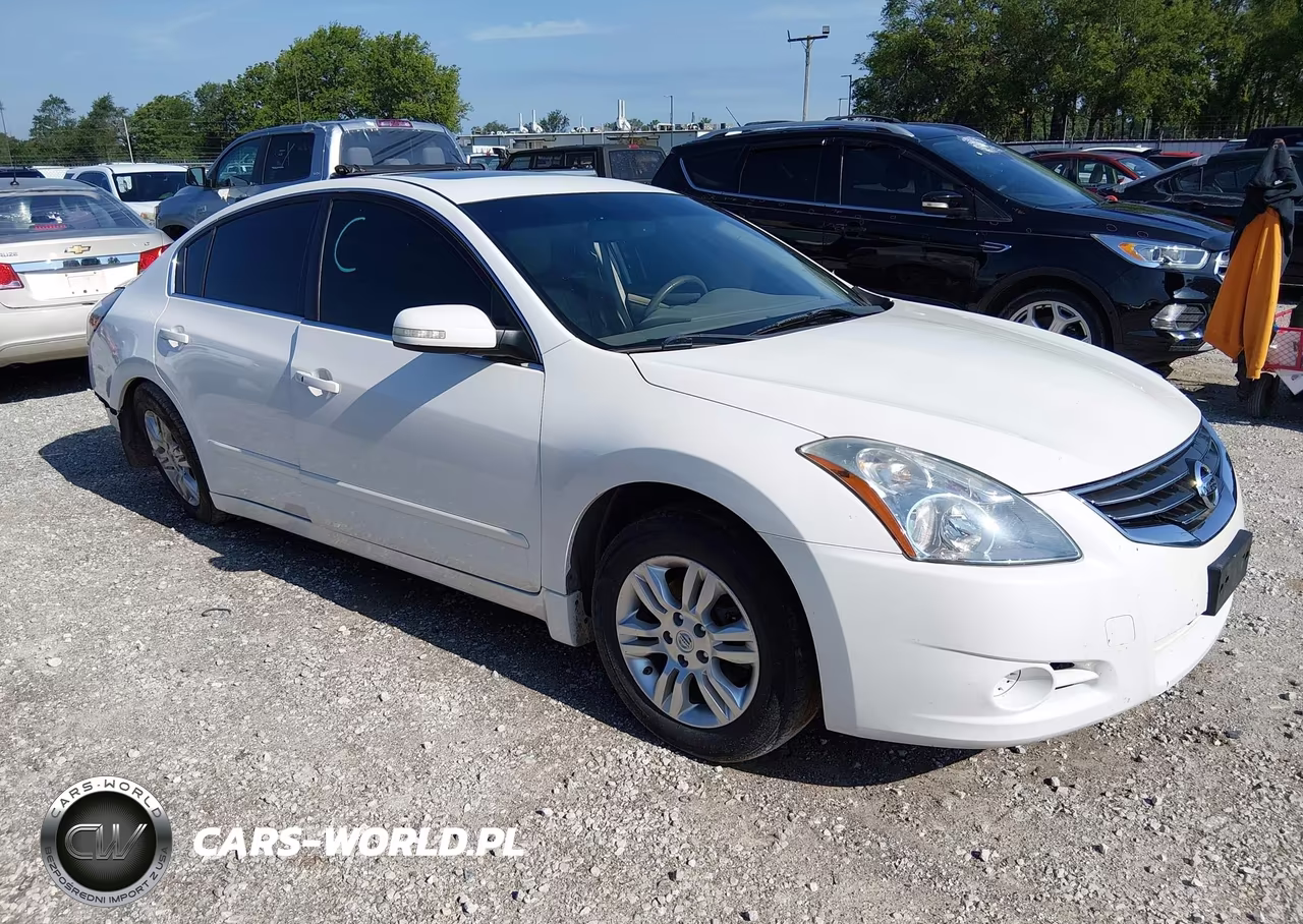 2012 Nissan Altima 2.5 S – zdjęcie 1 z 17