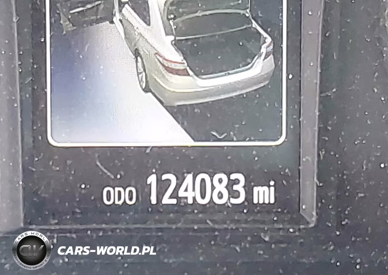 2015 Toyota Camry Se VIN:4T1BF1FK7FU875563 - 16