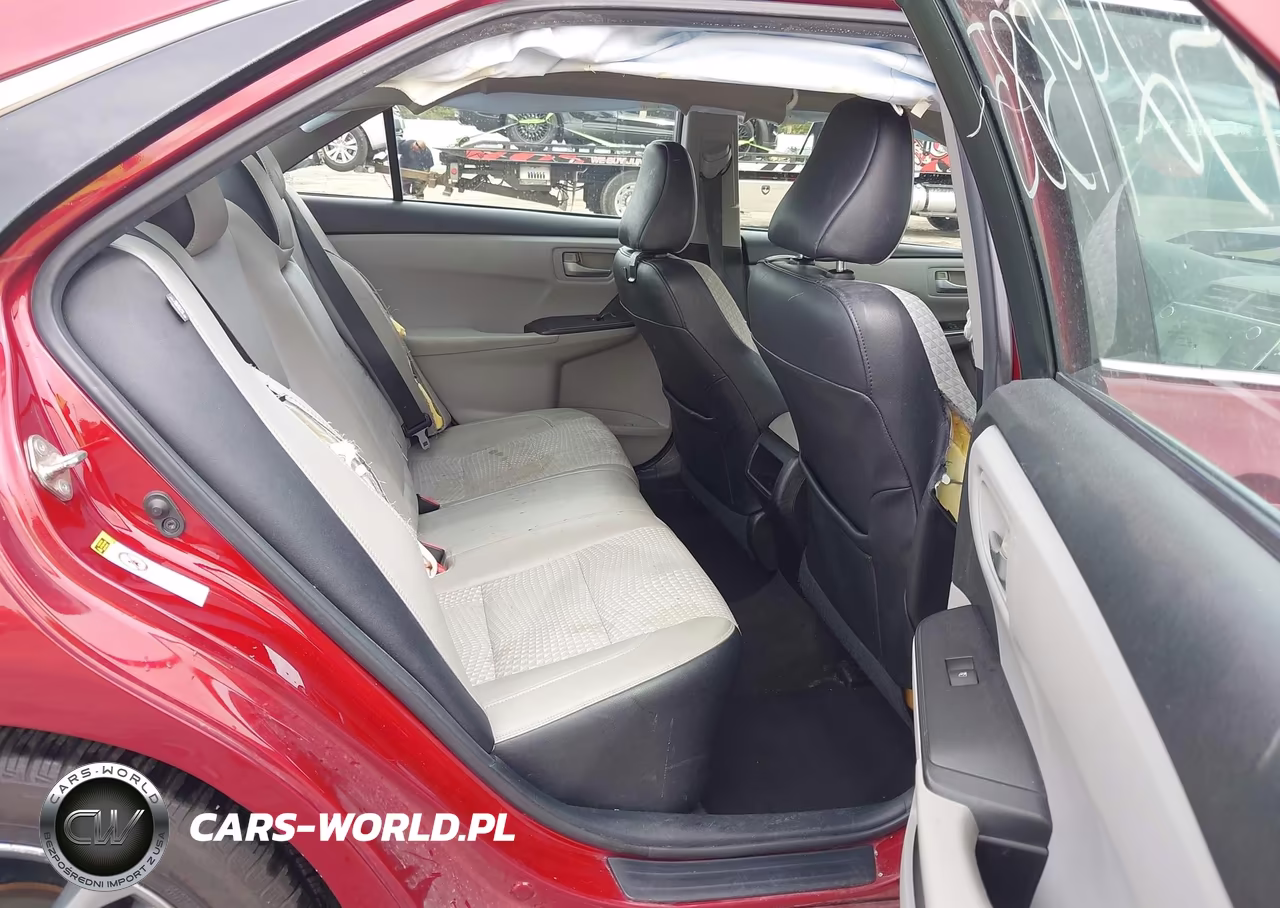 2015 Toyota Camry Se VIN:4T1BF1FK7FU875563 - 8