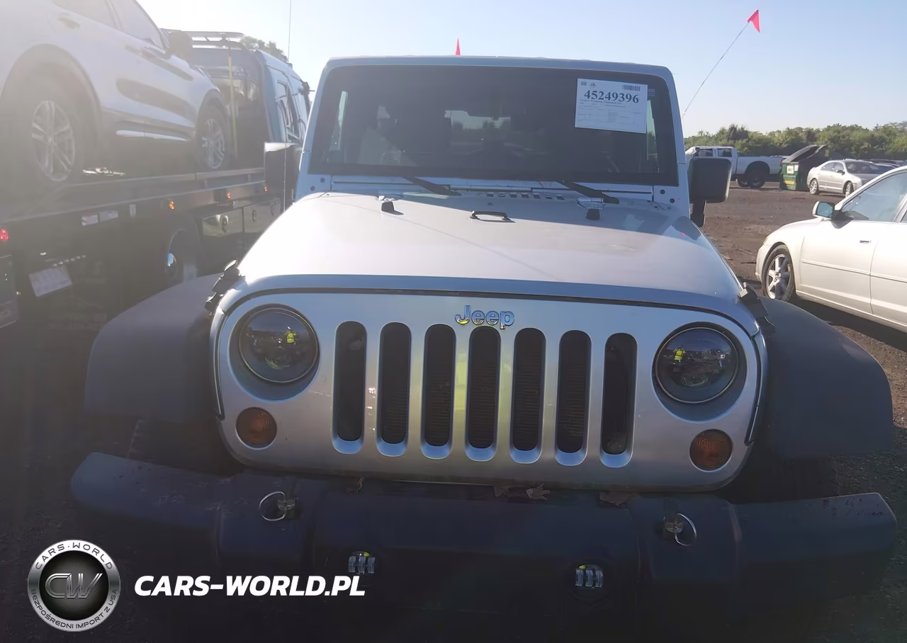 2009 Jeep Wrangler Unlimited X VIN:1J4GA39129L722682 - 6