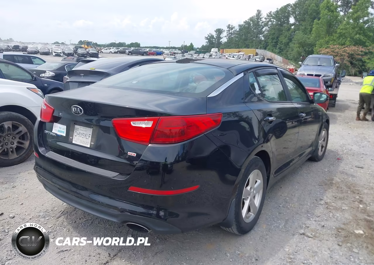 2015 Kia Optima Lx VIN:5XXGM4A74FG478886 - 4
