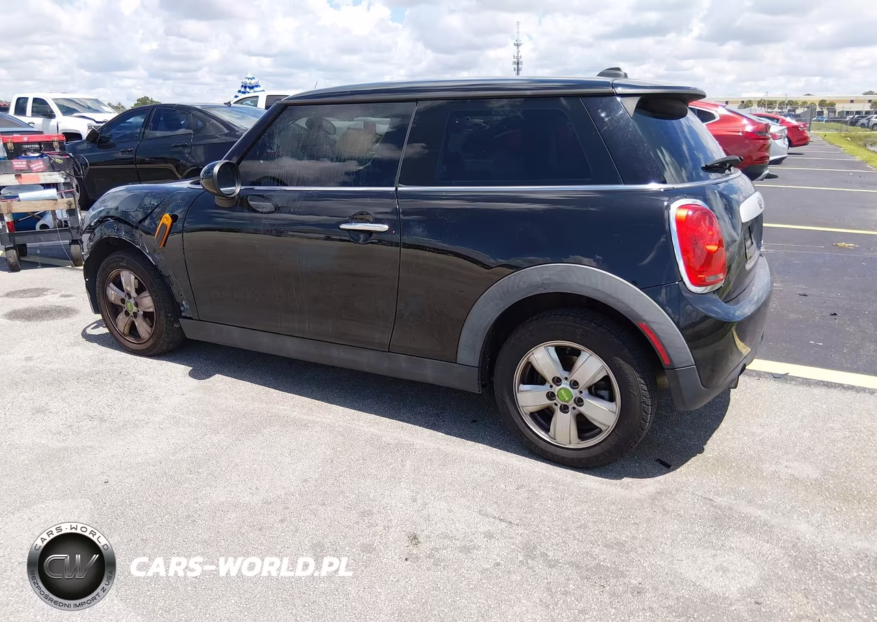 2015 Mini Hardtop Cooper VIN:WMWXM5C57F3A04335 - 3