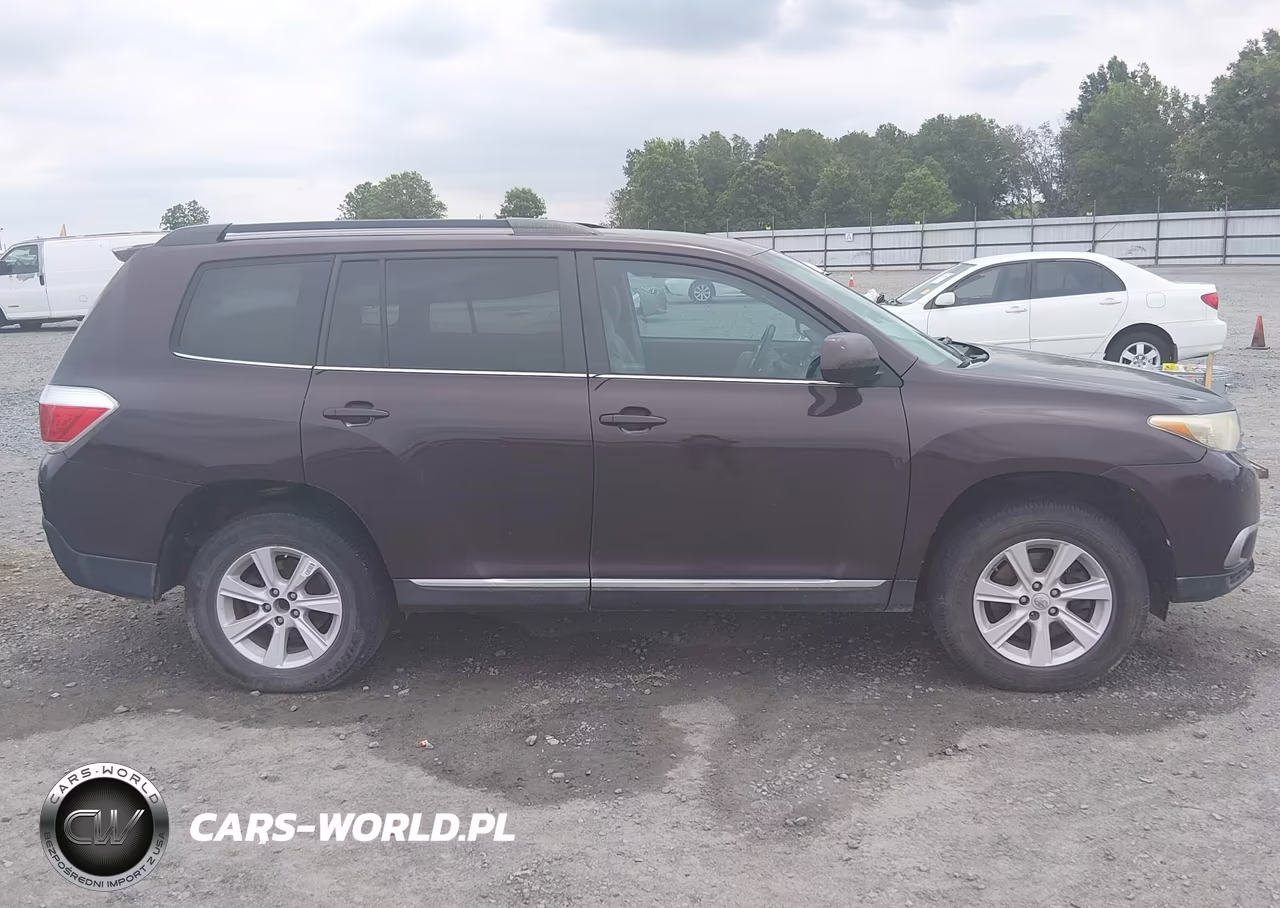 2013 Toyota Highlander Base Plus VIN:5TDZA3EHXDS041291 - 14
