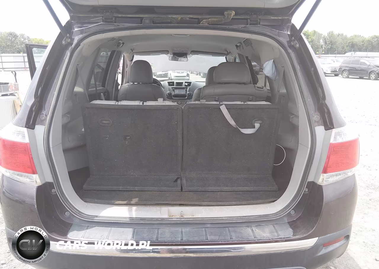 2013 Toyota Highlander Base Plus VIN:5TDZA3EHXDS041291 - 18