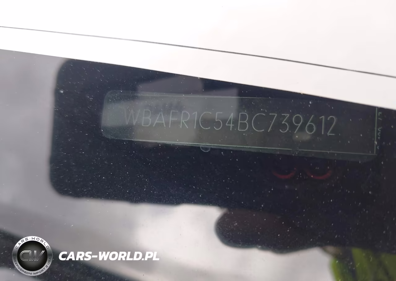 2011 BMW 528I VIN:WBAFR1C54BC739612 - 12