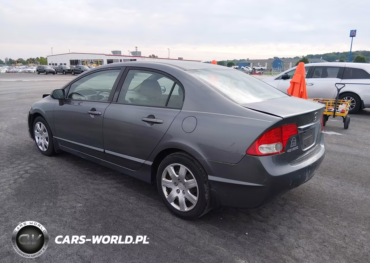 2010 Honda Civic Lx VIN:19XFA1F58AE084156 - 3